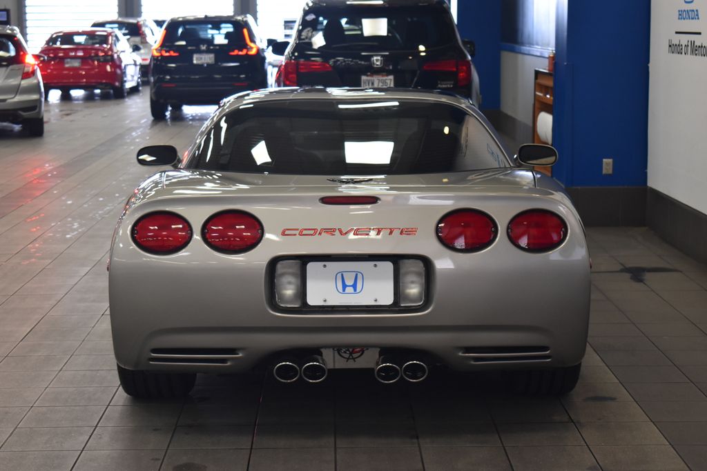 Thumbnail: 2000 Chevrolet Corvette - 4