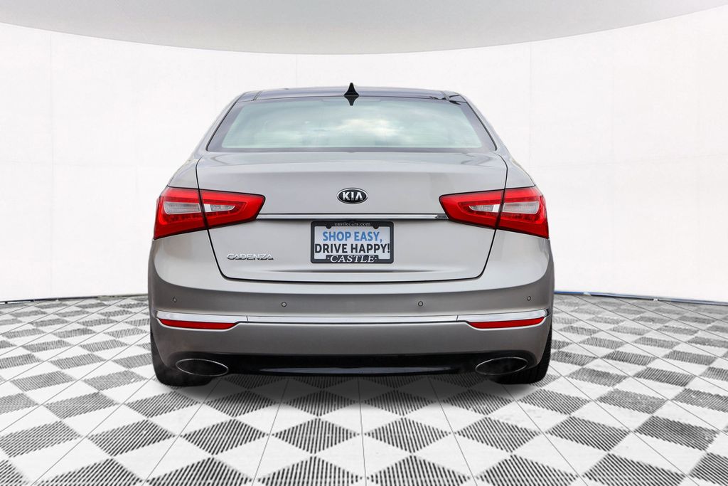 2014 Kia Cadenza Premium 10