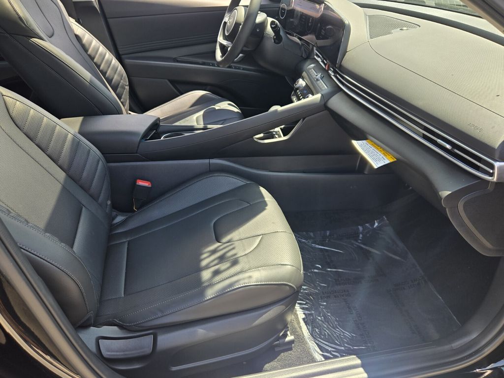 2024 Hyundai Elantra - $22,499