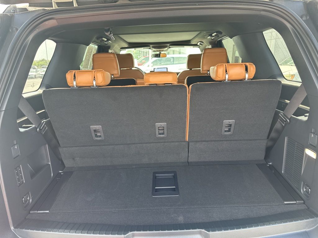 2024 Ford Expedition Platinum 7