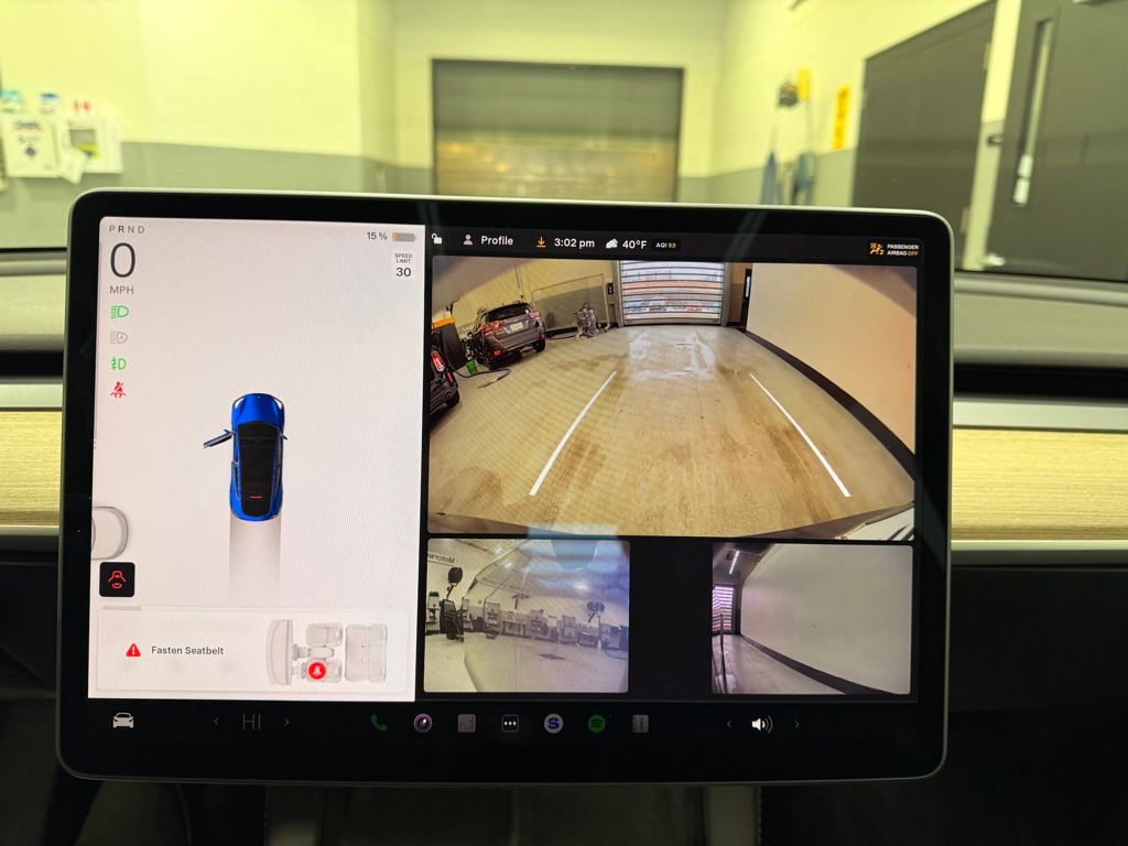 Thumbnail: 2022 Tesla Model Y - 16