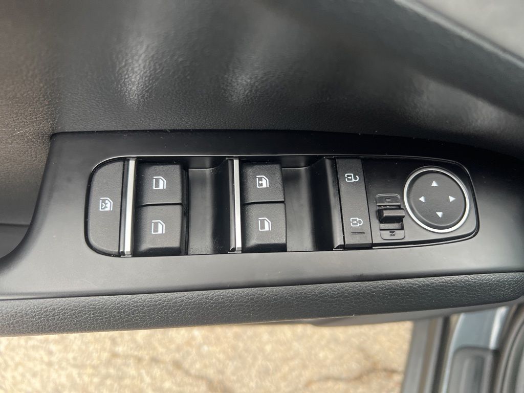 2023 Kia Soul LX photo