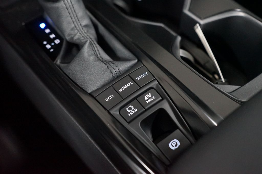 Thumbnail: 2026 Toyota Camry - 23