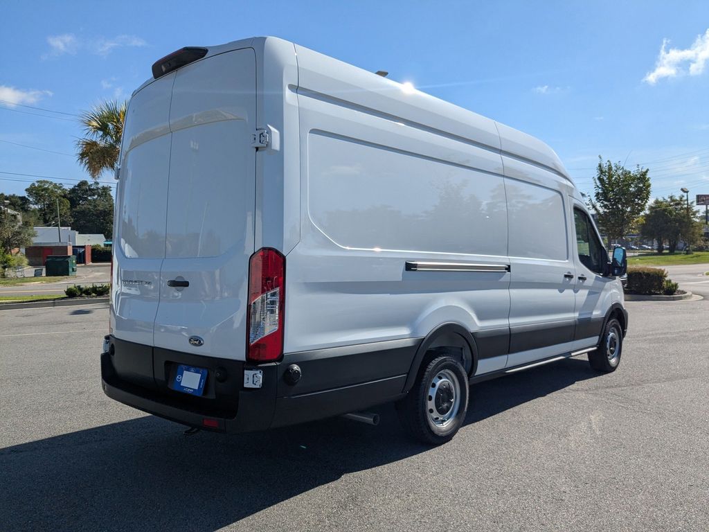 2025 Ford Transit 350