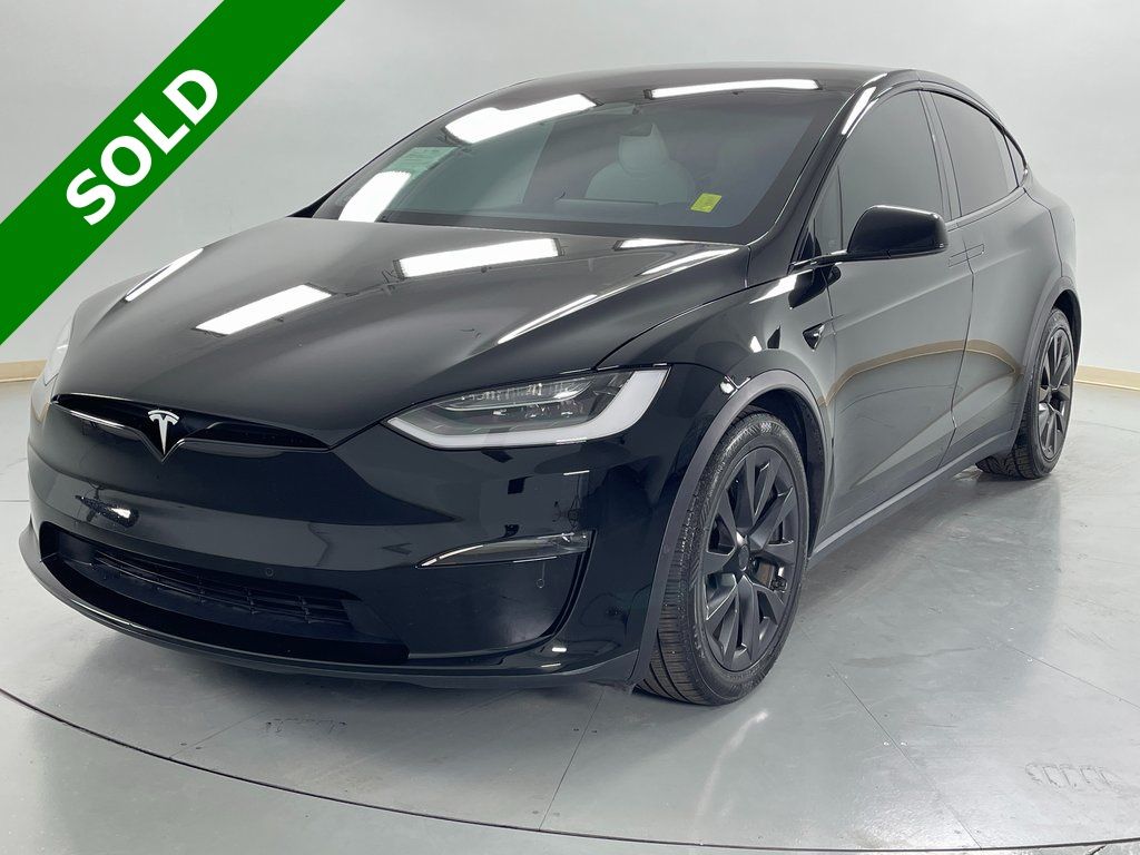 2023 Tesla Model X Plaid's photo