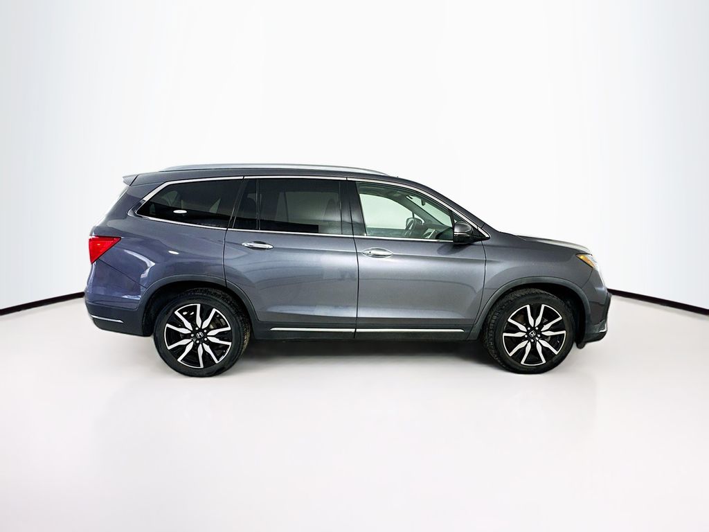 Used Car 2022 Honda Pilot  Touring For Sale Under $30,000 In Austin, Texas
