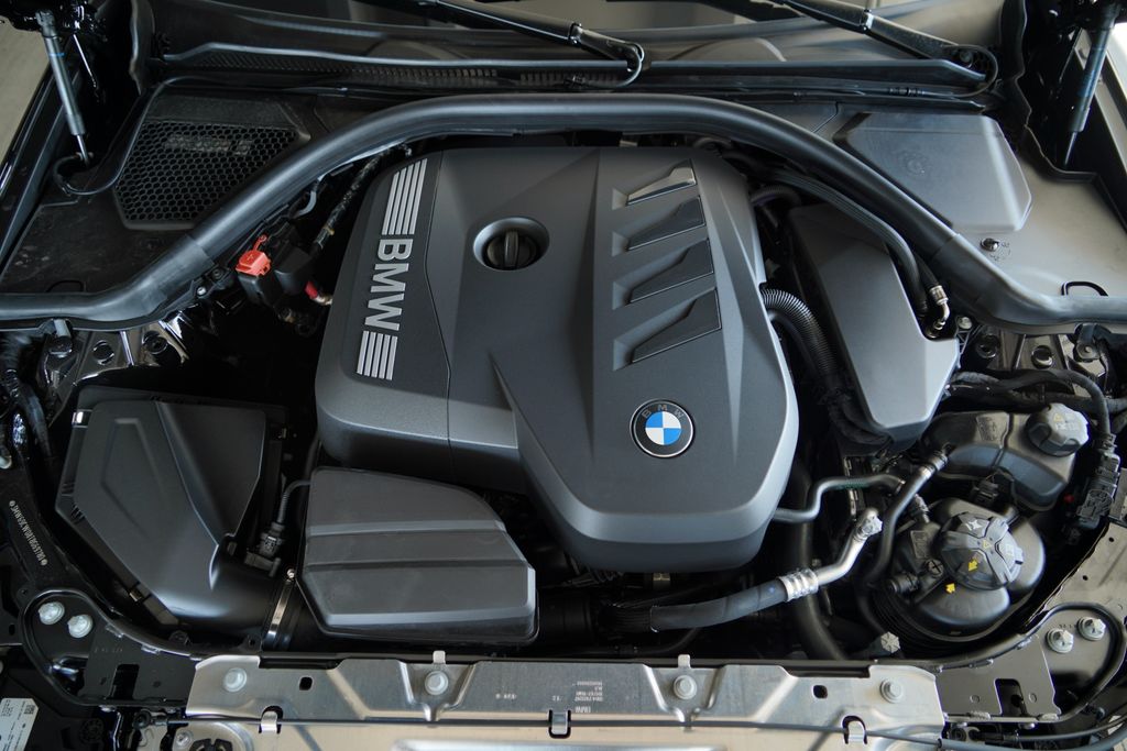 Thumbnail: 2026 BMW 3 Series - 21