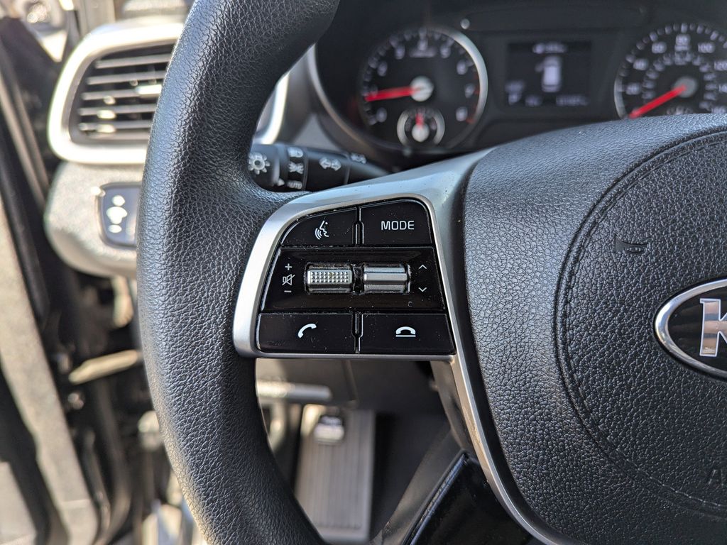 used 2020 Kia Sorento car, priced at $9,893