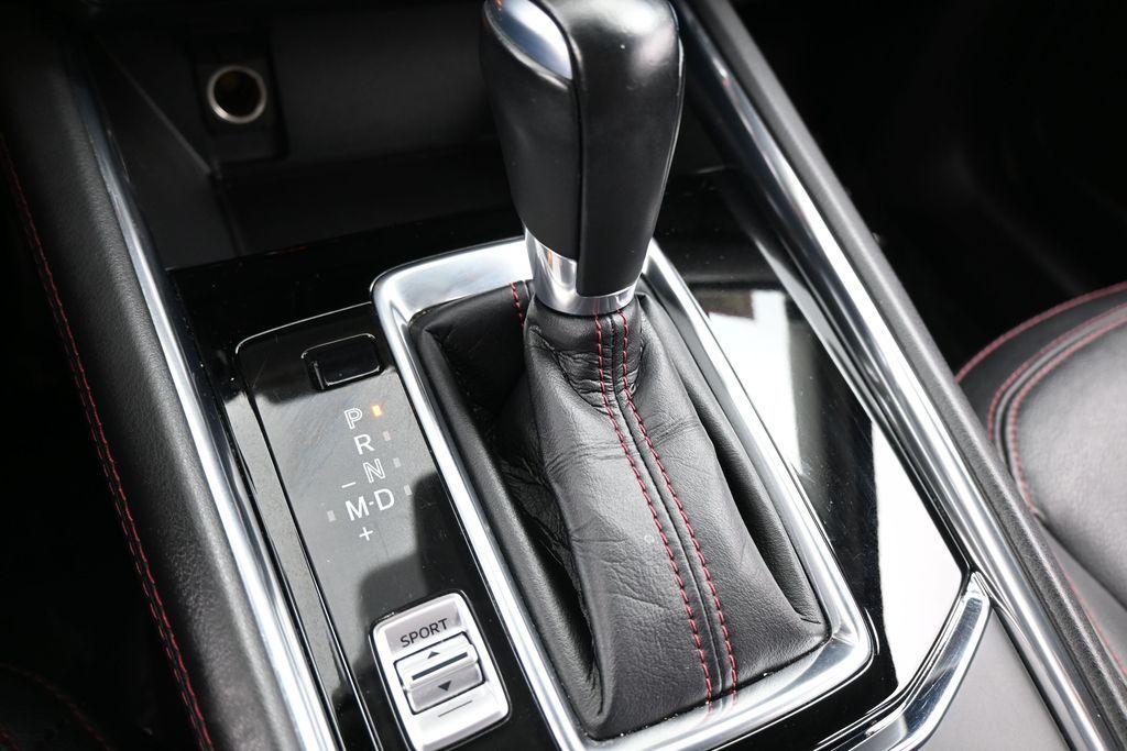 Used 2021 Polymetal Gray Mazda Carbon Edition image 28