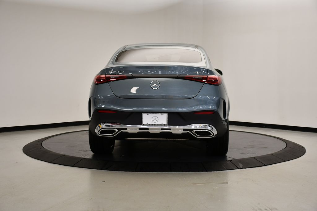 2025 Mercedes-Benz GLC 300 4