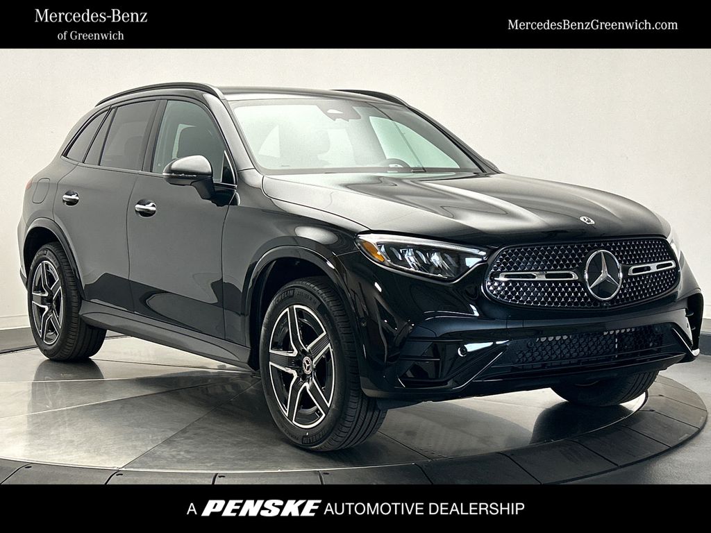 2025 Mercedes-Benz GLC 300 -
                Greenwich, CT