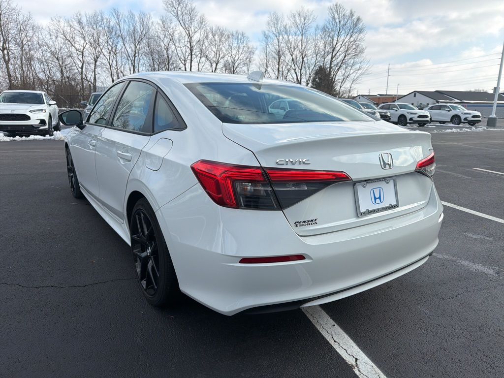 Thumbnail: 2022 Honda Civic - 3