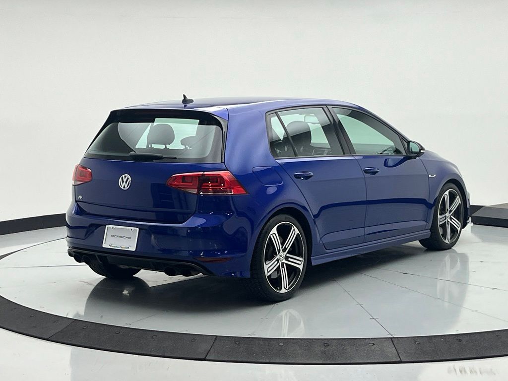 Thumbnail: 2016 Volkswagen Golf - 5