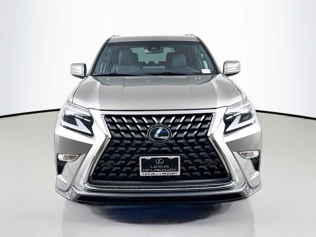 Thumbnail: 2022 Lexus GX - 2