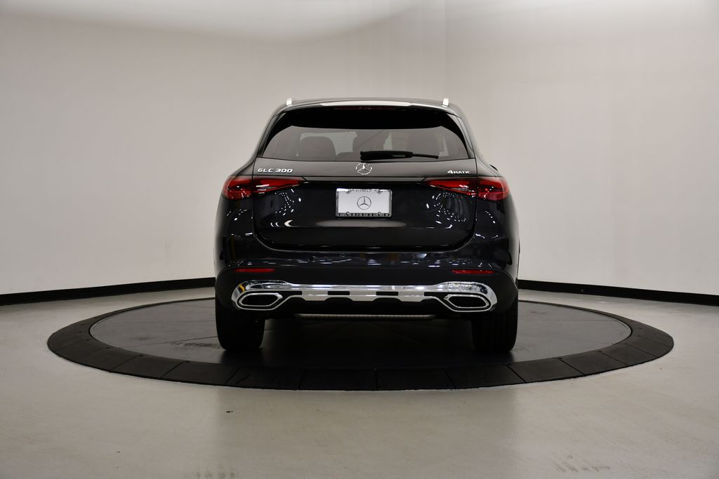 2025 Mercedes-Benz GLC 300 4