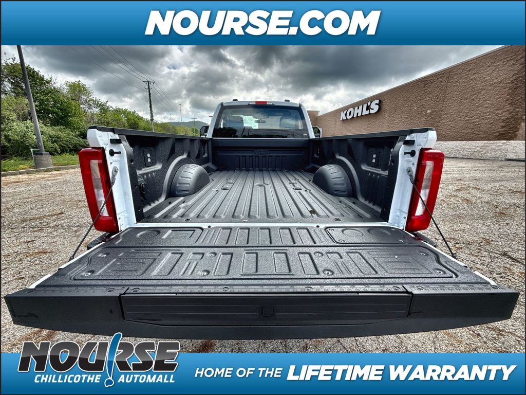 2025 Ford F-250SD XL photo