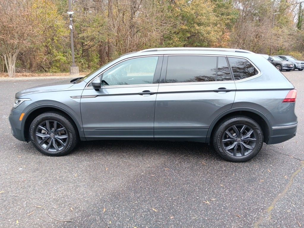 2022 Volkswagen Tiguan 2.0T SE 2