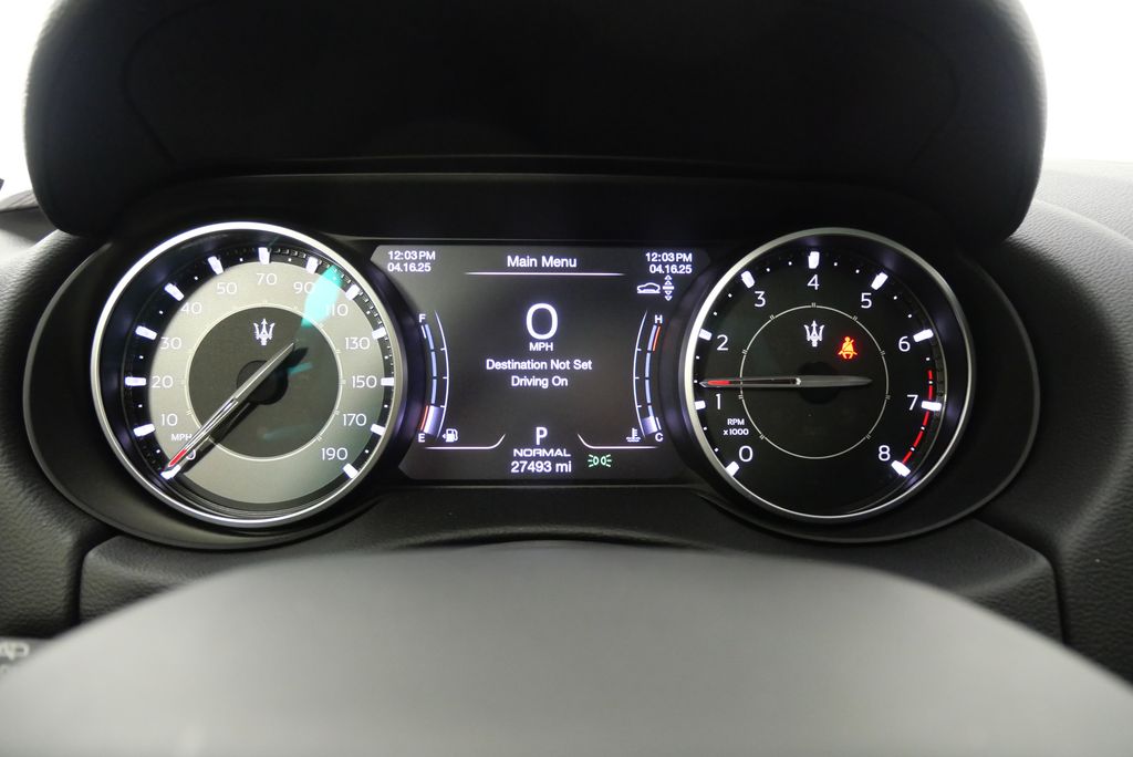 2021 Maserati Levante Base 20