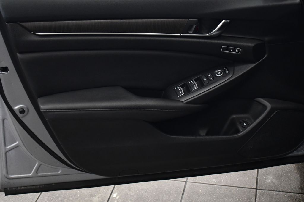 Thumbnail: 2020 Honda Accord - 23