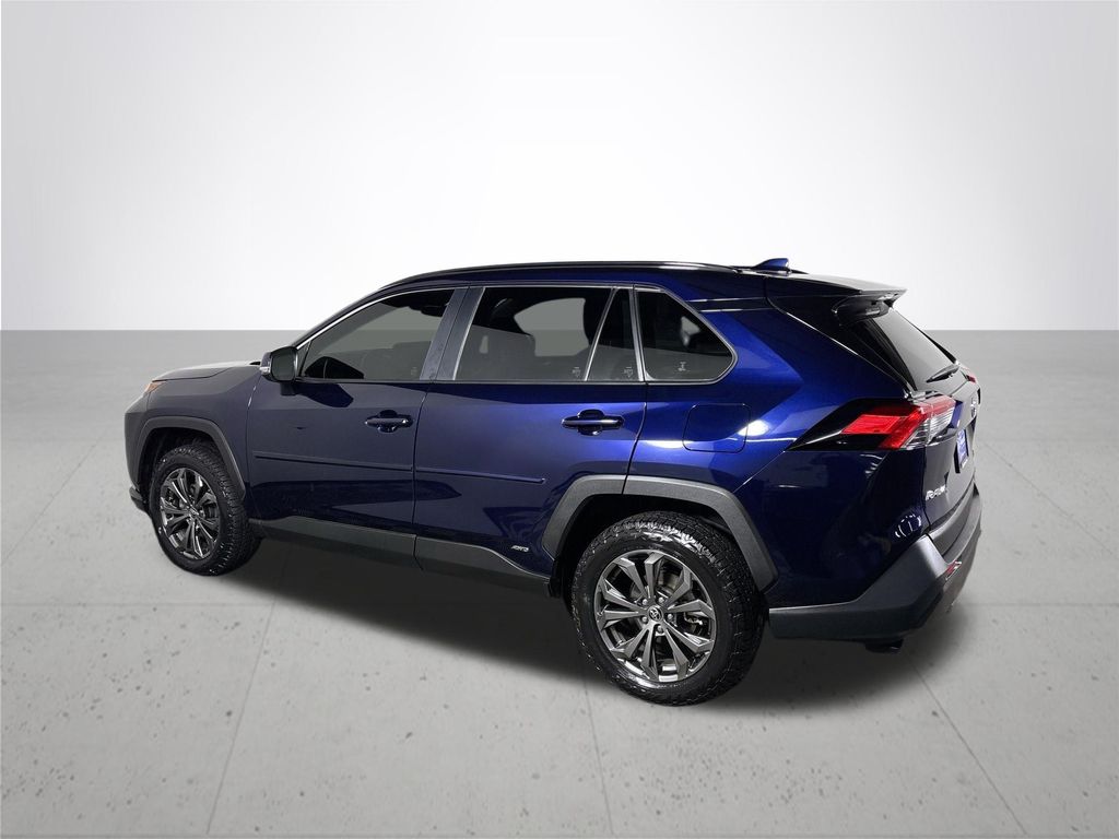 2023 Toyota RAV4 Hybrid XLE Premium