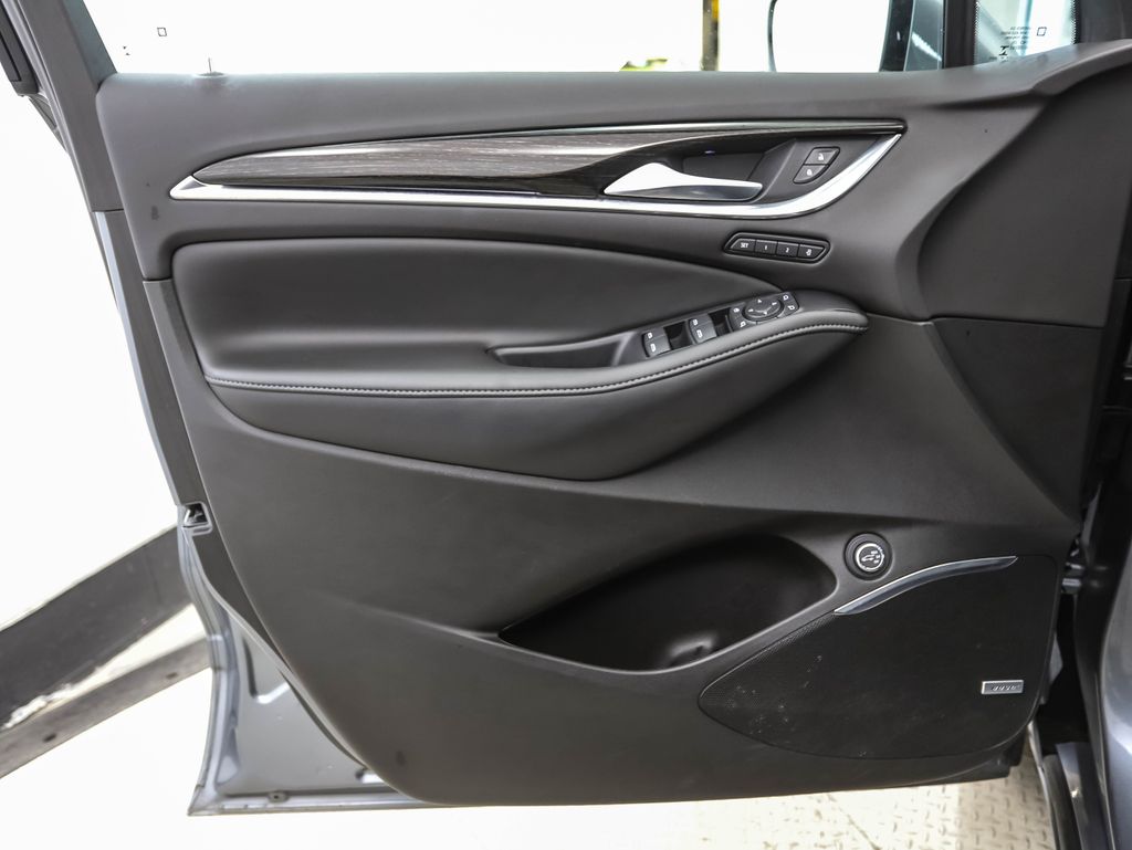 Thumbnail: 2021 Buick Enclave - 9