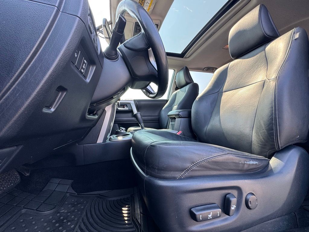 2018 Toyota 4Runner Limited Magnetic Gray Metallic - Jim Hudson Acura - Image 17