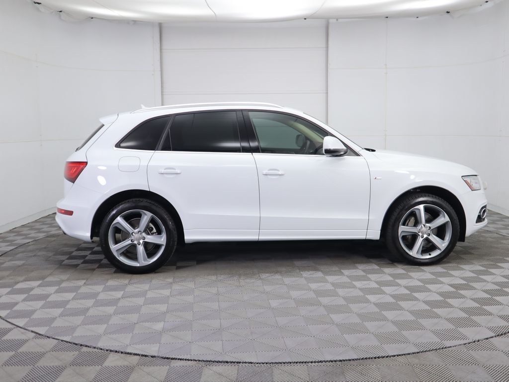 Thumbnail: 2014 Audi Q5 - 4