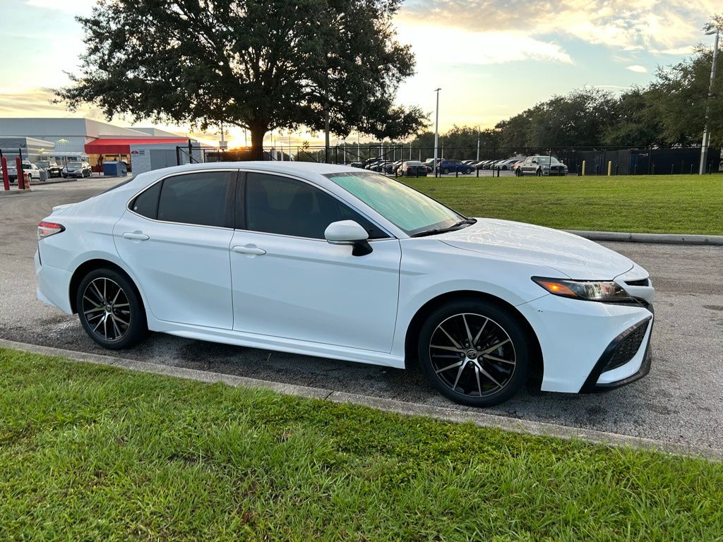 Thumbnail: 2023 Toyota Camry - 7