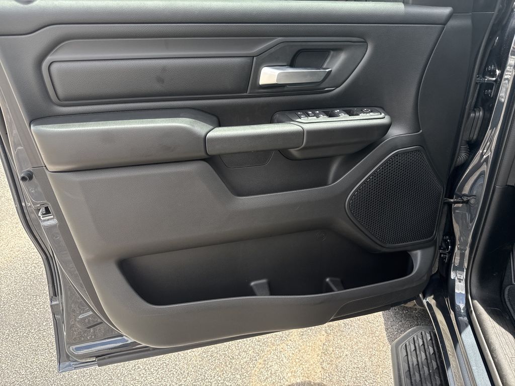 2026 Ram 1500 Express - 9
