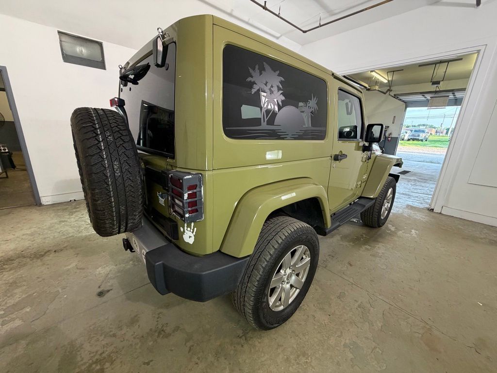 Photo 3 of 2013 Jeep Wrangler Sahara