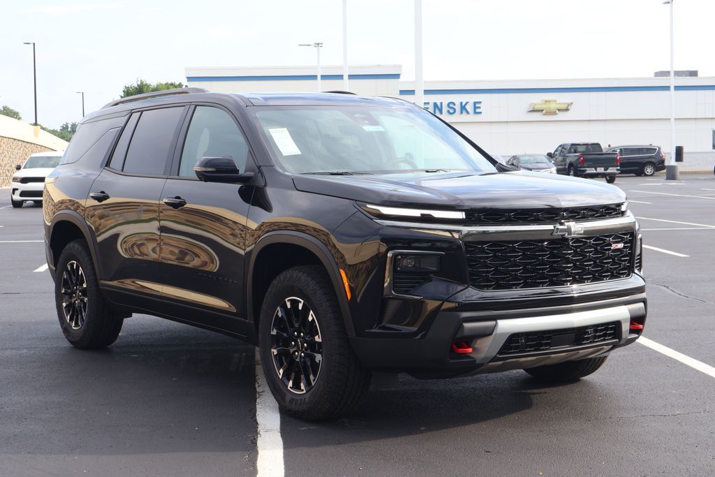 Thumbnail: 2026 Chevrolet Traverse - 10