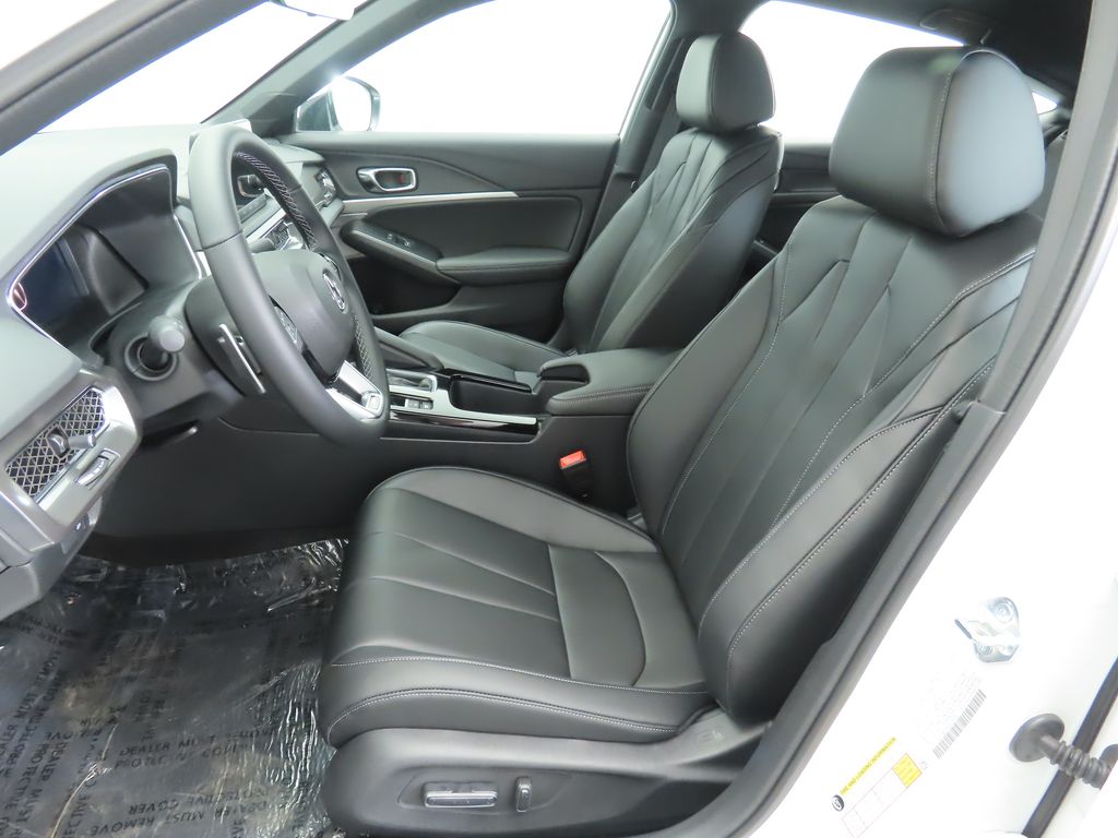 Thumbnail: 2025 Acura Integra - 18