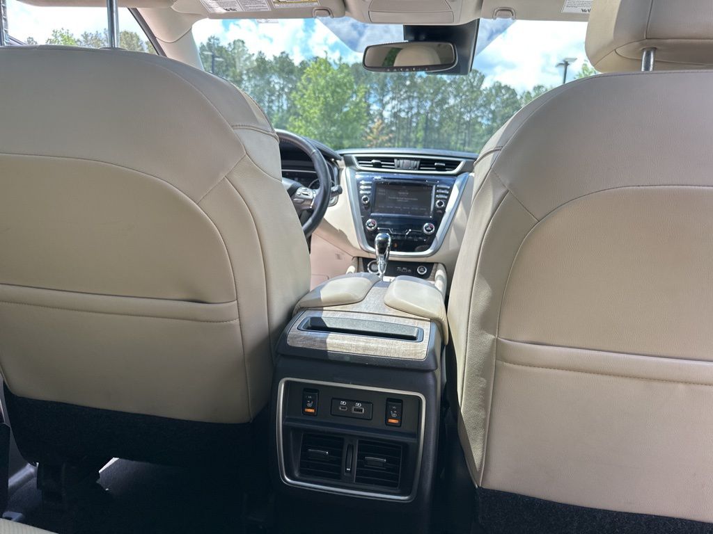 2023 Pearl White Tricoat Nissan Murano SL FWD SUV