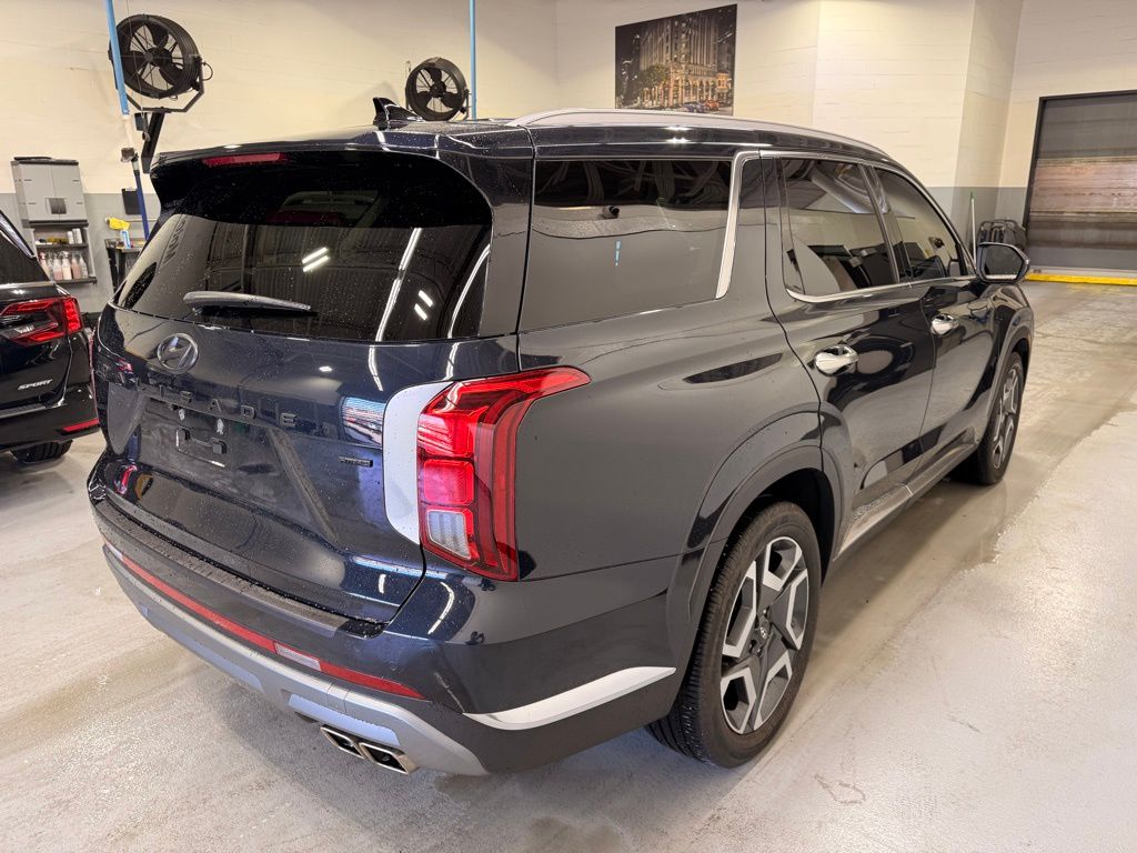 Thumbnail: 2024 Hyundai Palisade - 6