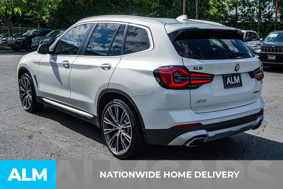 Used 2022 White BMW xDrive30i image 5