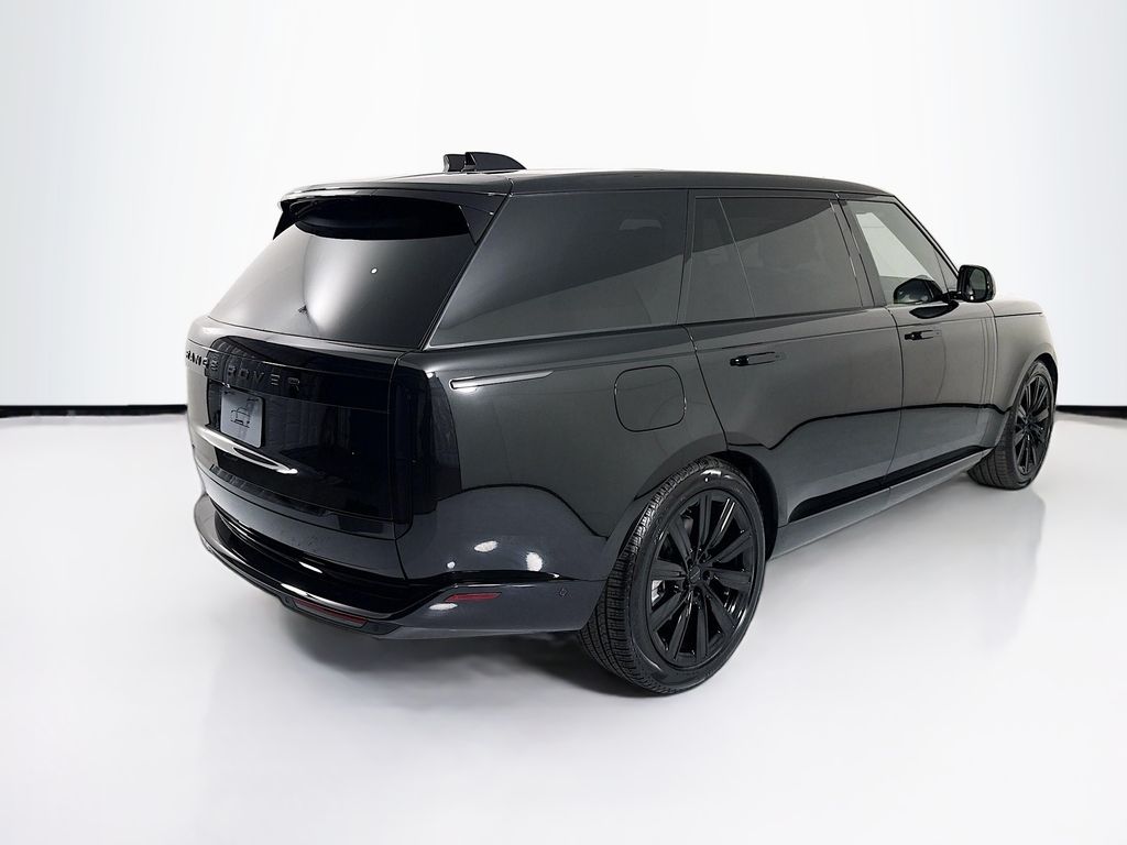 Thumbnail: 2026 Land Rover Range Rover - 5