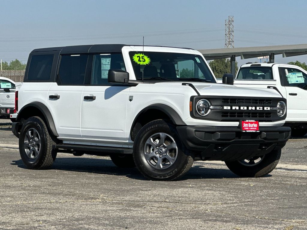 Oxford White 2025 Ford Bronco Big Bend 4-Door 4WD SUV / Crossover Four-Wheel Drive Automatic