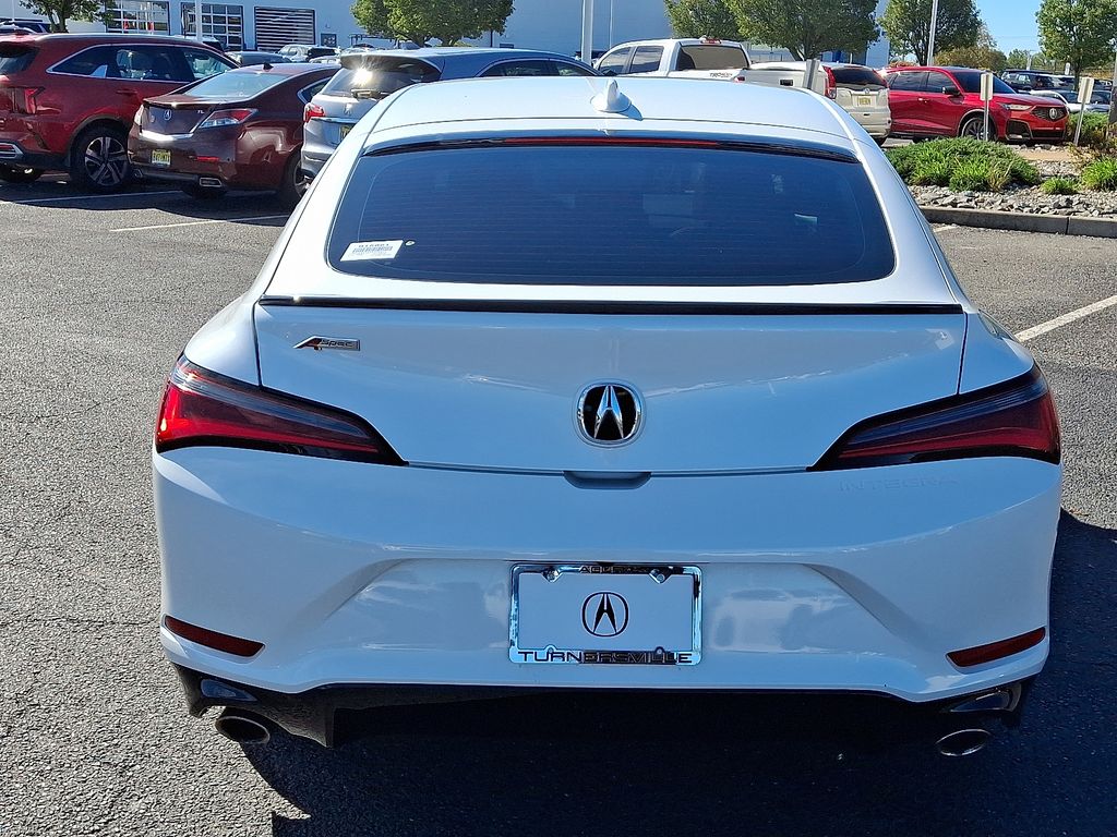 Thumbnail: 2023 Acura Integra - 5
