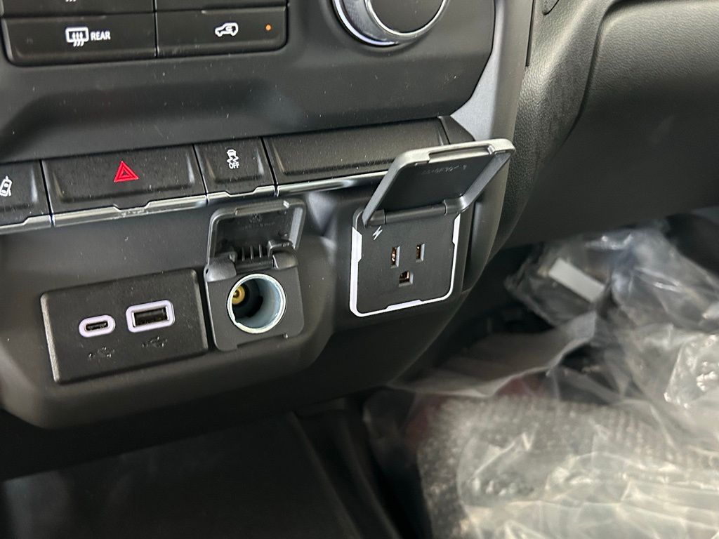 New 2026 Summit White Chevrolet Work Truck image 45