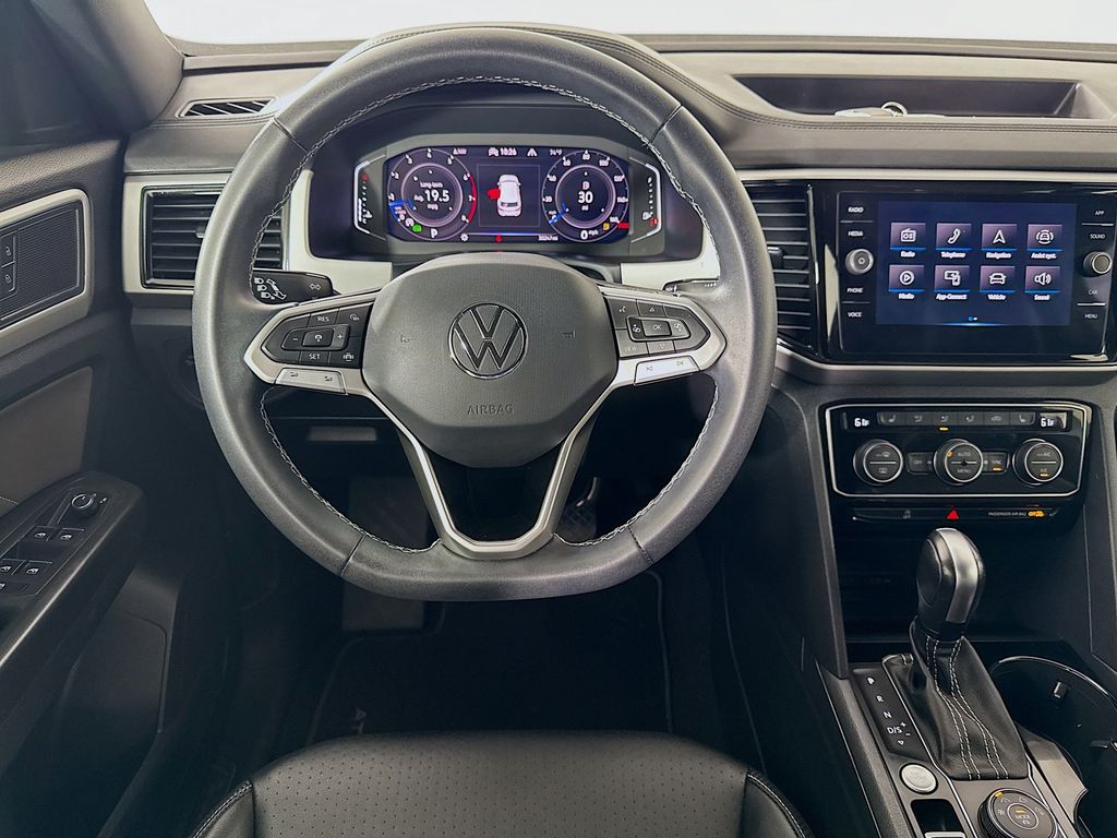 Thumbnail: 2022 Volkswagen Atlas - 23