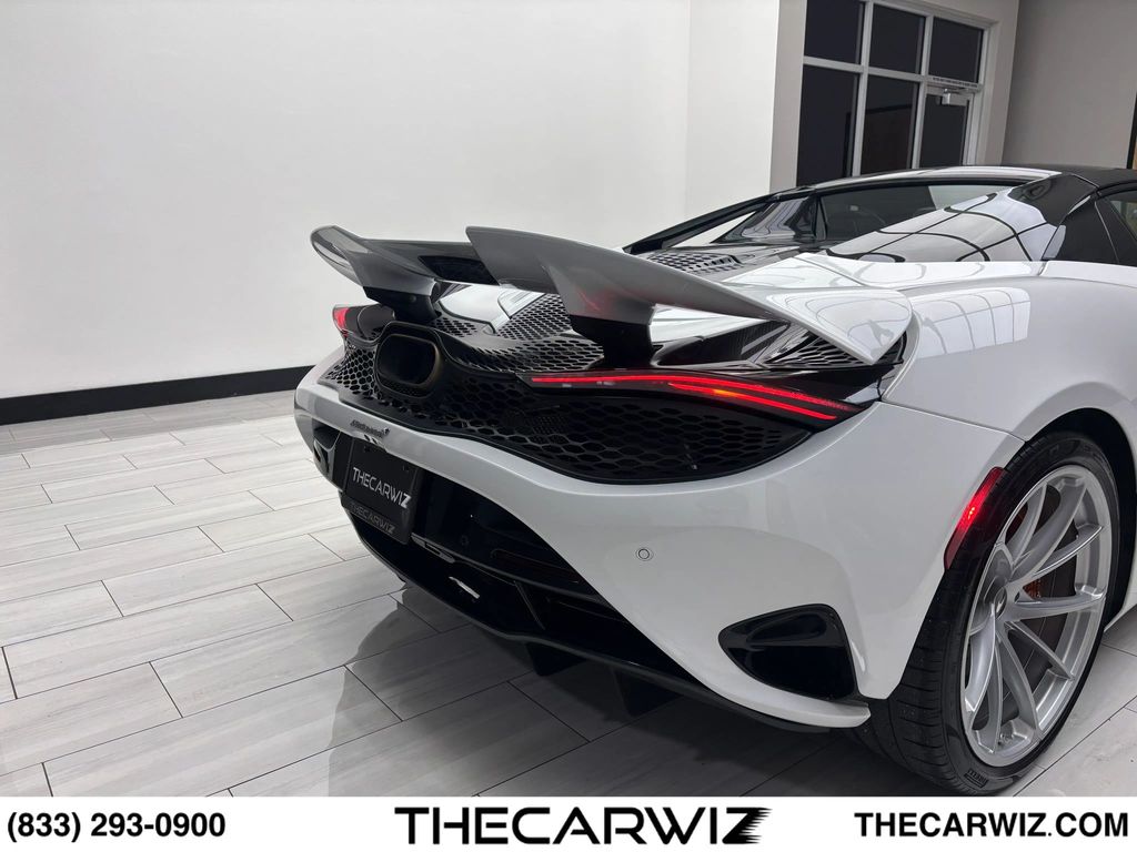 2024 McLaren 750S