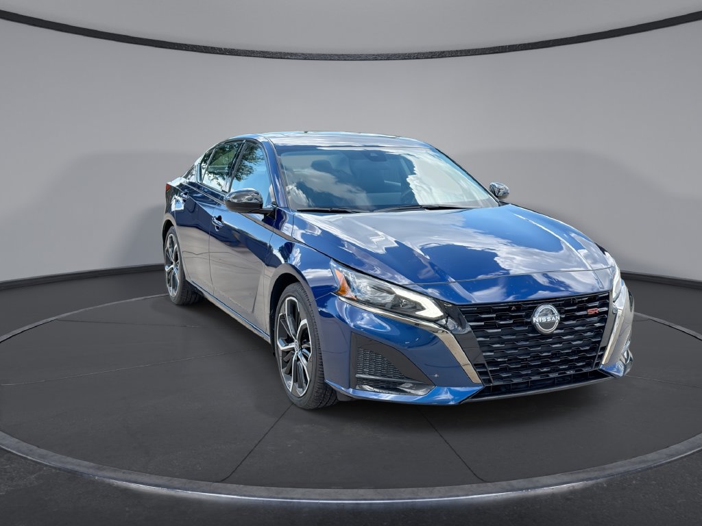 Thumbnail: 2023 Nissan Altima - 12