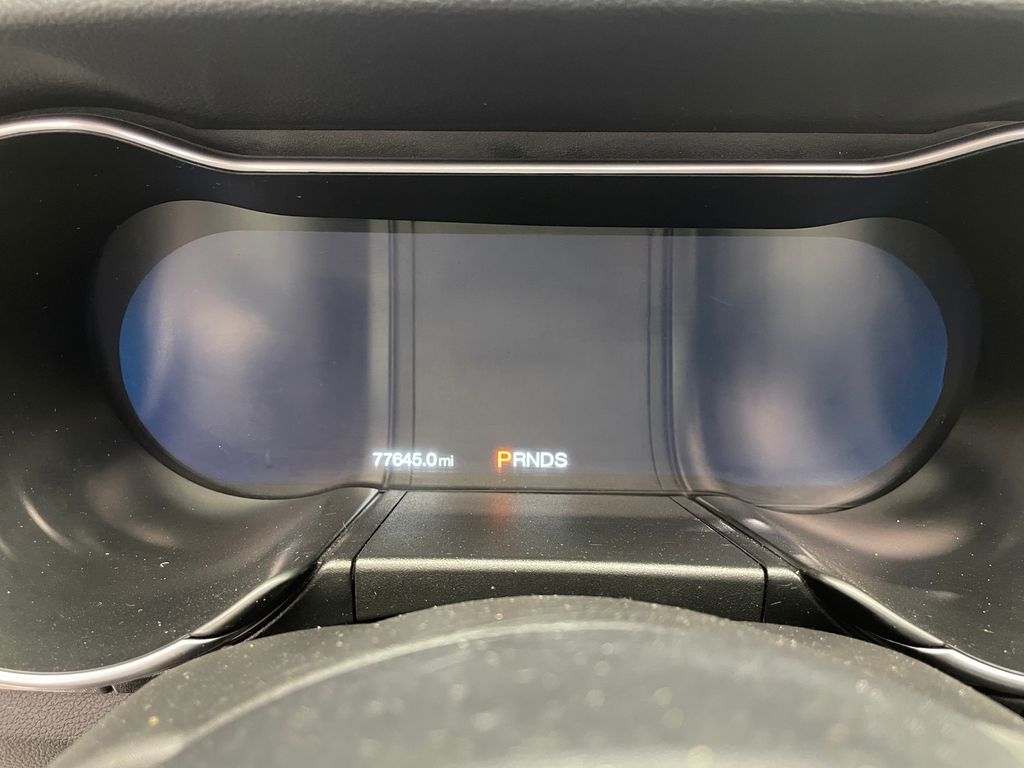 Thumbnail: 2019 Ford Mustang - 32