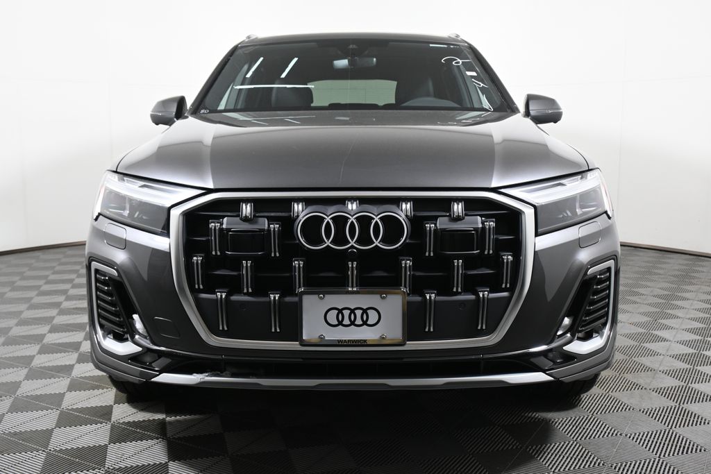 Thumbnail: 2026 Audi Q7 - 9