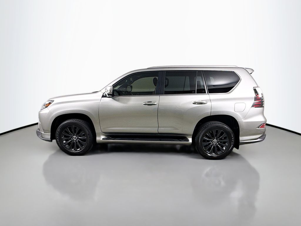 Thumbnail: 2023 Lexus GX - 8