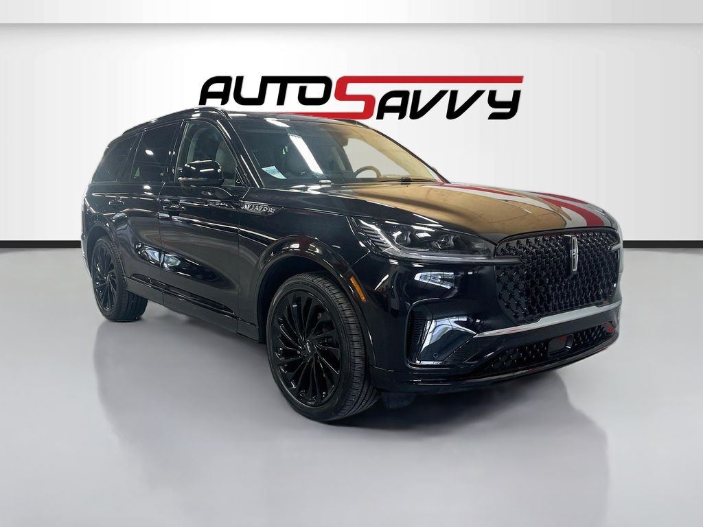 2025 Lincoln Aviator Reserve AWD's photo