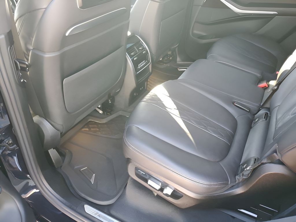 Used Car 2023 Bmw X7  Xdrive40i For Sale Under $50,000 In Austin, Texas