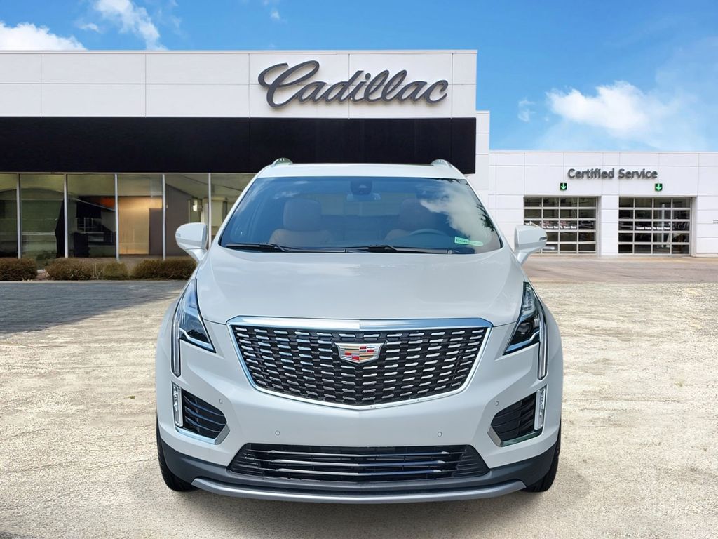 2024 Cadillac XT5 Premium Luxury 2