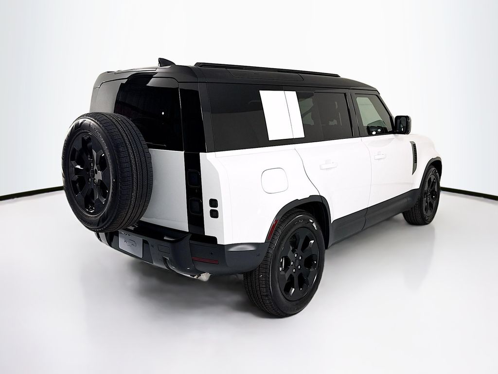 Thumbnail: 2026 Land Rover Defender - 5
