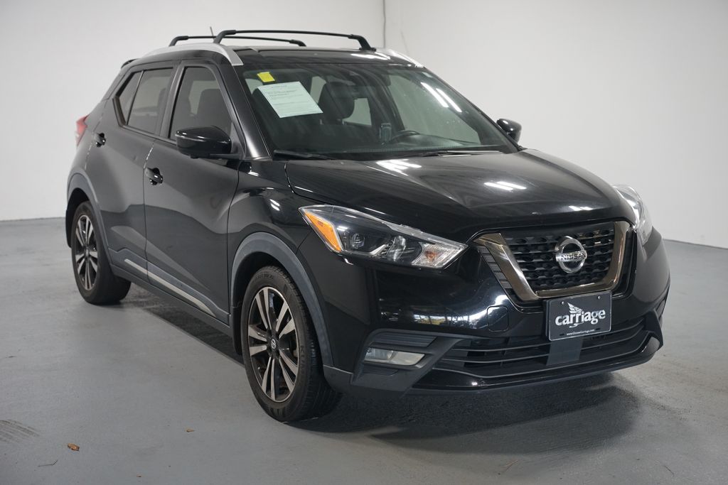Thumbnail: 2020 Nissan Kicks - 3